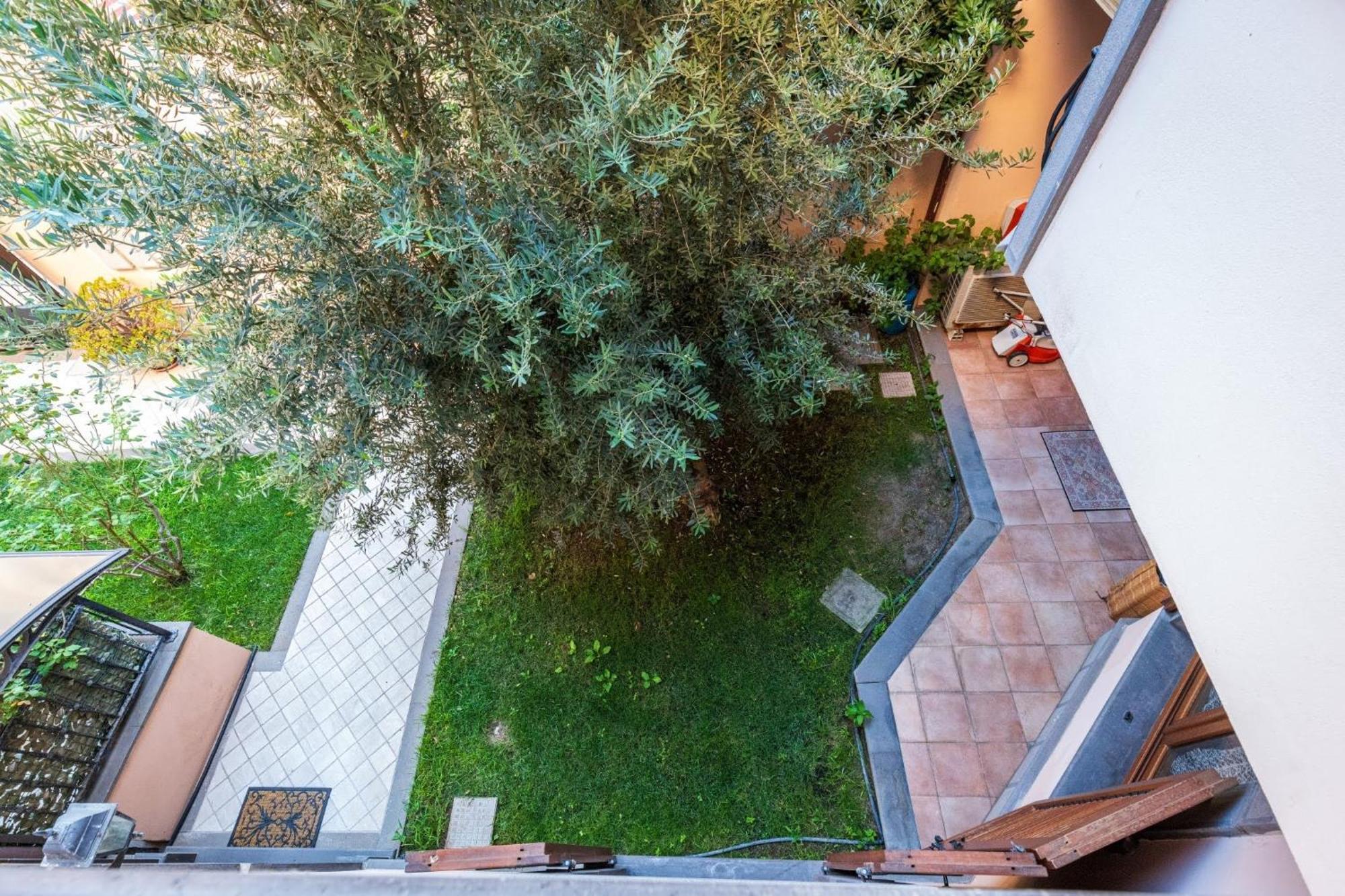 Casa Lilla 1 E 2 Apartment Oristano Bagian luar foto