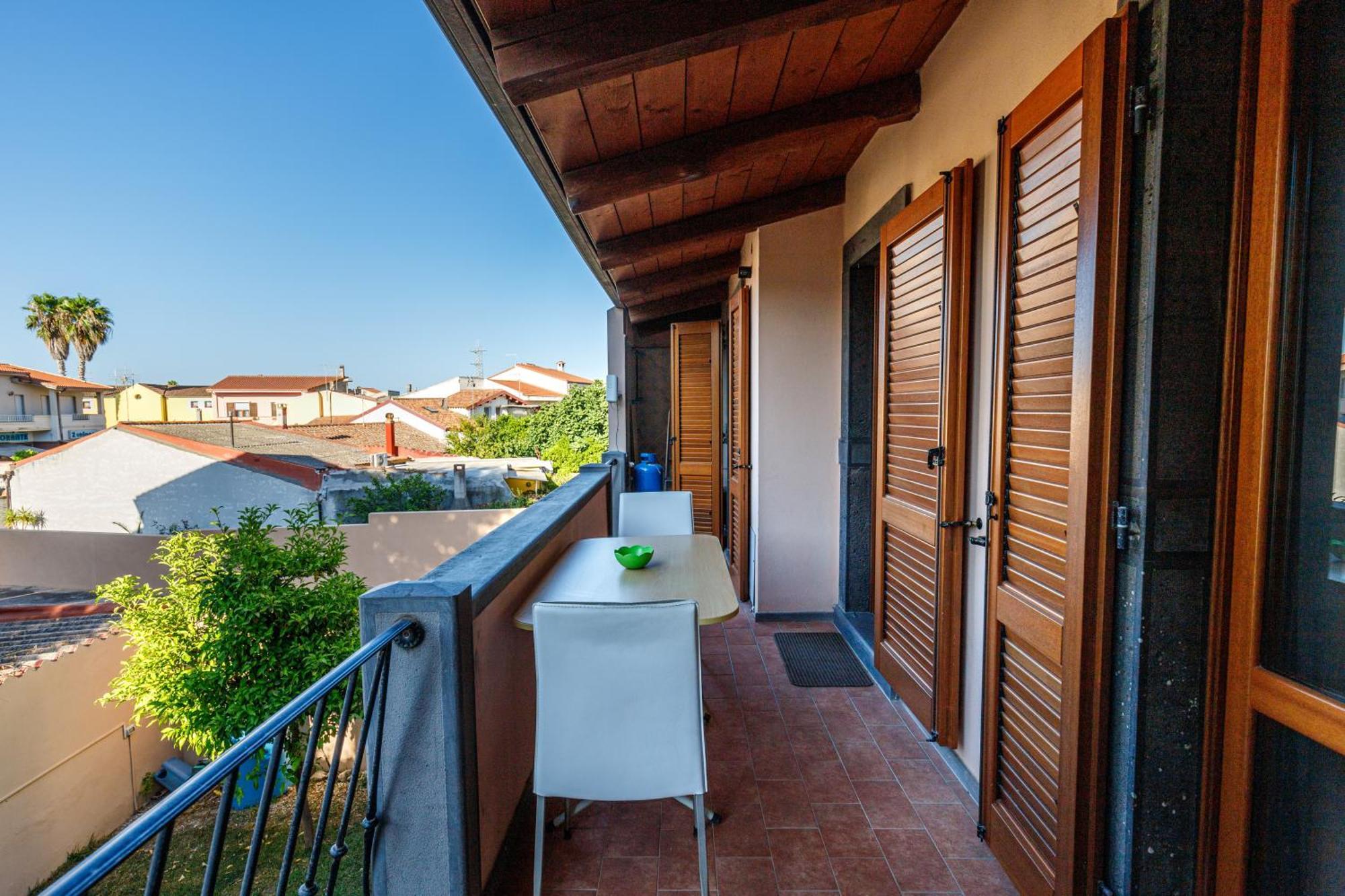 Casa Lilla 1 E 2 Apartment Oristano Bagian luar foto