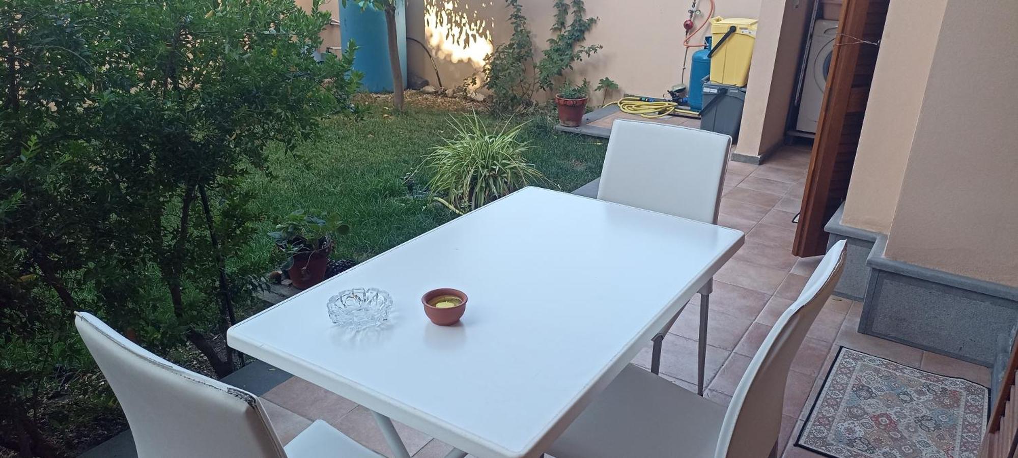 Casa Lilla 1 E 2 Apartment Oristano Bagian luar foto