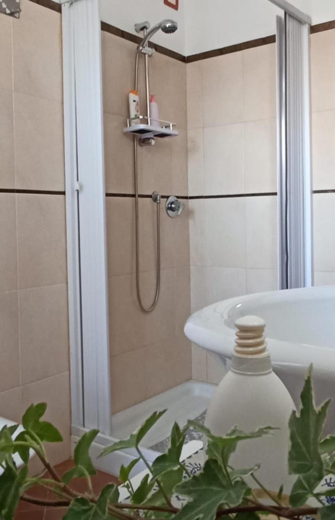Casa Lilla 1 E 2 Apartment Oristano Ruang foto