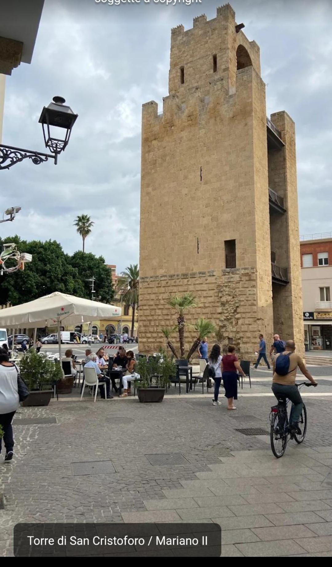 Casa Lilla 1 E 2 Apartment Oristano Ruang foto